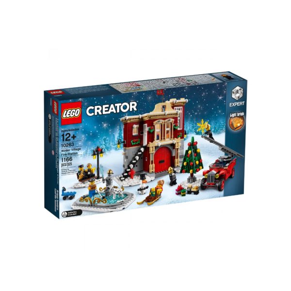 Das LEGO Set Winterliche Feuerwehrstation-1