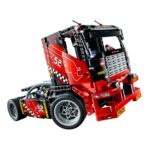 Das LEGO Set Renn-Truck-2