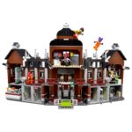 Das LEGO Set Arkham Asylum-5