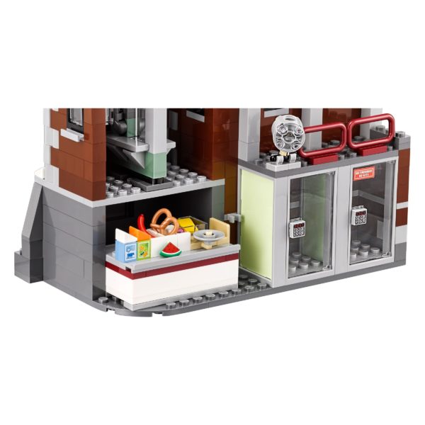 Das LEGO Set Arkham Asylum-6