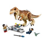 Das LEGO Set T. rex Transport-5