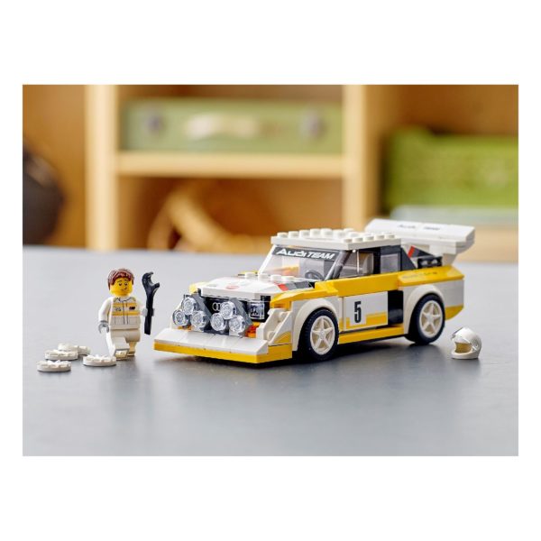 Das LEGO Set 1985 Audi Sport Quattro S1-8